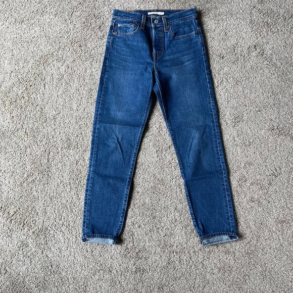 Levi's Premium Wedgie Size 25 - Picture 1 of 7